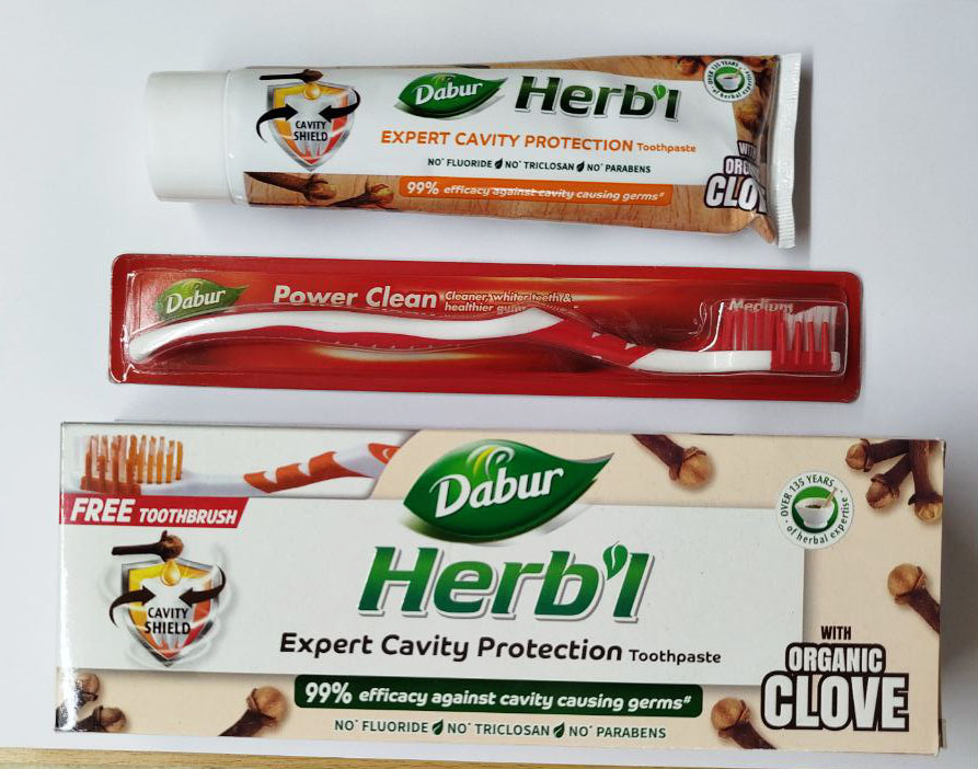 Зубна паста з гвоздикою + щітка