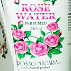 Розовая вода с распылителем